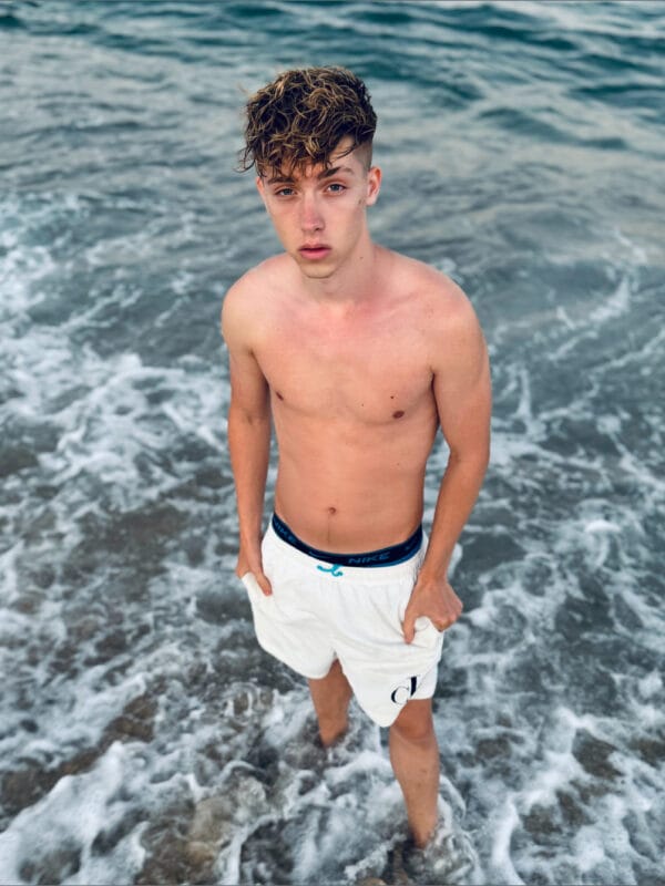 Andrea Bianchi OnlyFans Italiane - @andre_twink