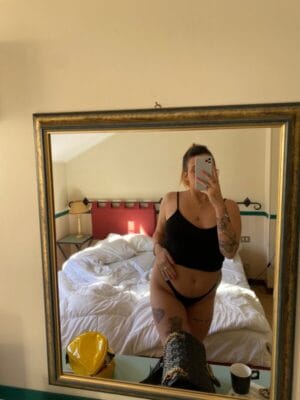 Bambolina OnlyFans Italiane - @bambolina