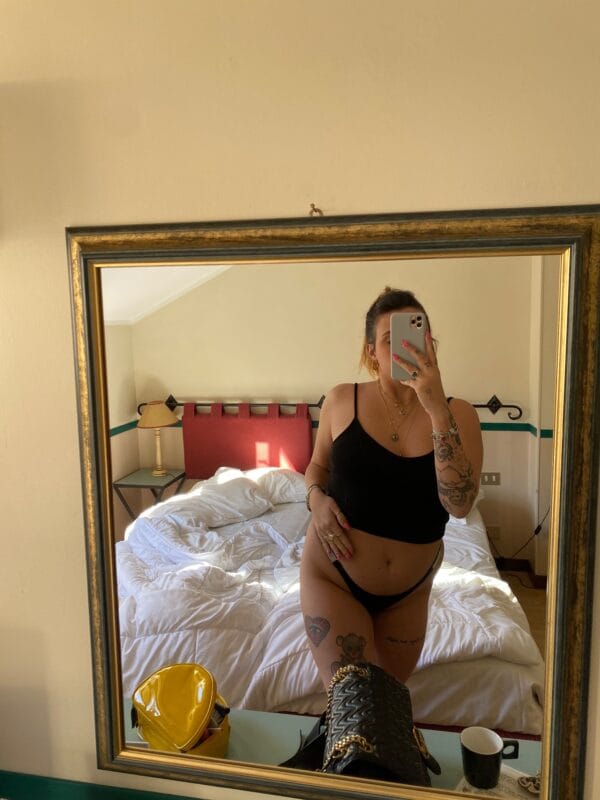 Bambolina OnlyFans Italiane - @bambolina