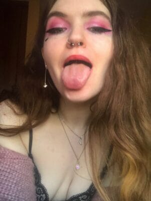 bbysluggy OnlyFans Italiane - @bbysluggy