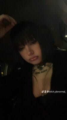 mary OnlyFans Italiane - @bitchabnormal