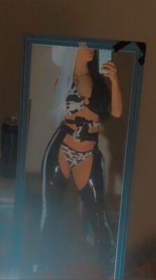 Froggyking420 OnlyFans Italiane - @daddysgirl_0828