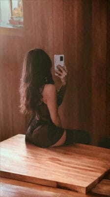 Esmeralda OnlyFans Italiane - @esmequeen