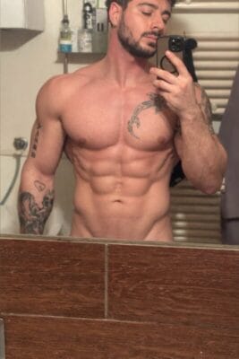 Anthony OnlyFans Italiane - @hottony98