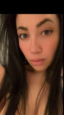 AmichettaMora OnlyFans Italiane - @la_miki29