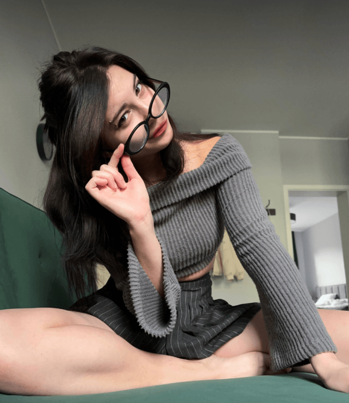 Lyra Emberlyn OnlyFans Italiane - @lyraemberlynvip