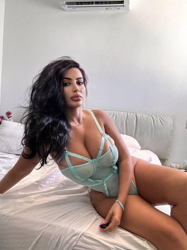 Marina Larimar OnlyFans Italiane - @marinalarimarfree