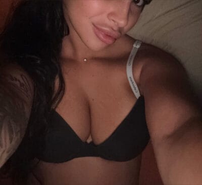 Sharon Urbano OnlyFans Italiane - @sharonurbano