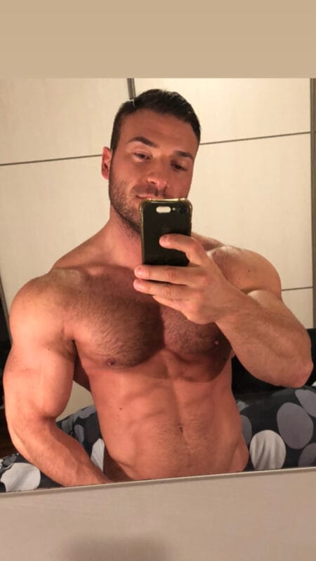 White Shark 900 OnlyFans Italiane - @whiteshark900